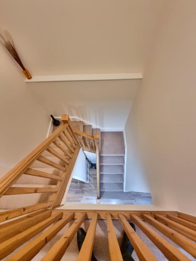 2 Bedroom - City Centre Location - Perfect For Family'S ブラッドフォード エクステリア 写真