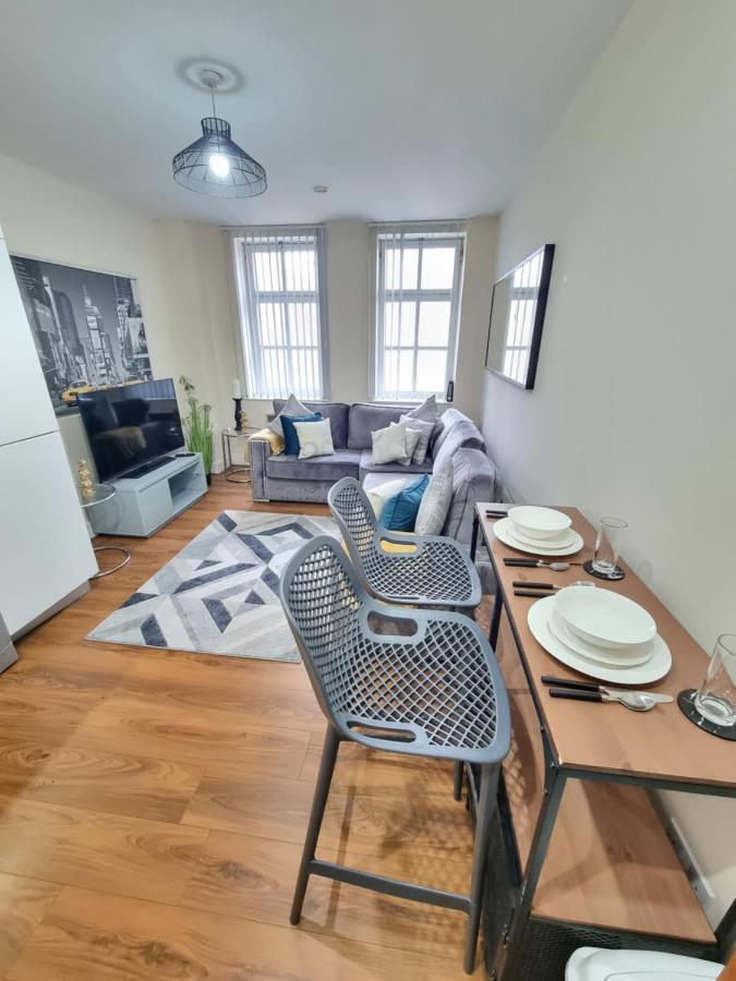 2 Bedroom - City Centre Location - Perfect For Family'S ブラッドフォード エクステリア 写真